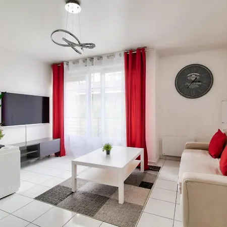 Daire 123home-loft & Montévrain